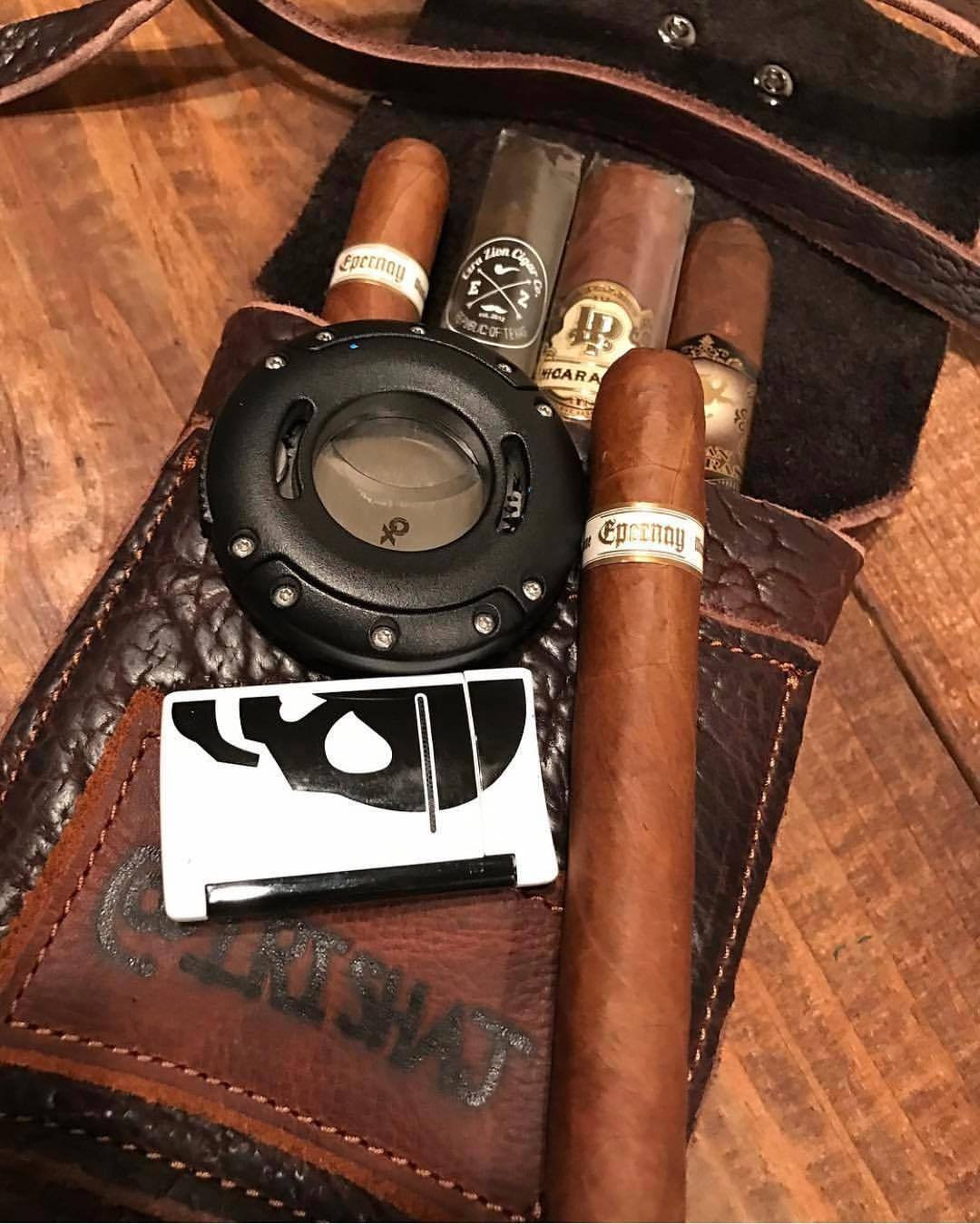 Legendary Saxon American bison leather cigar carrier. 🔥💨 Cut from the best bison leather I can find. #madeinusa ⚒⚒ #originaldesign #ruggedluxury #veteranmade Repost from @irishaj I cannot tell you badass this cigar carrier is from @legendarysaxon,...