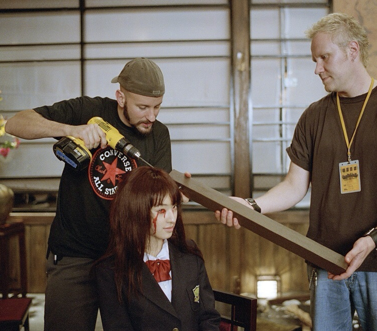aikycosette:
“ guts-and-uppercuts:
“Special effects artists affixing the table leg that would lead to her demise to Chiaki Kuriyama’s (Gogo Yubari) head.
”
@empiregrotesk
”