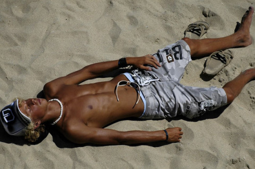 younggayboystubes: “gay gaybeach Playa del Ingles Gran Canaria ”