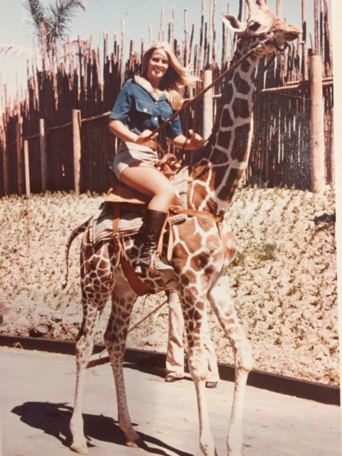 coolkidsofhistory: ““My aunt that rode a giraffe,” 1972 ”