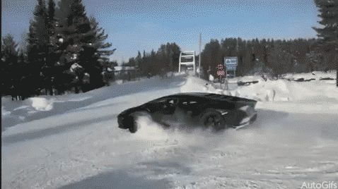 Résultat d’images pour gif animé neige accident voiture
