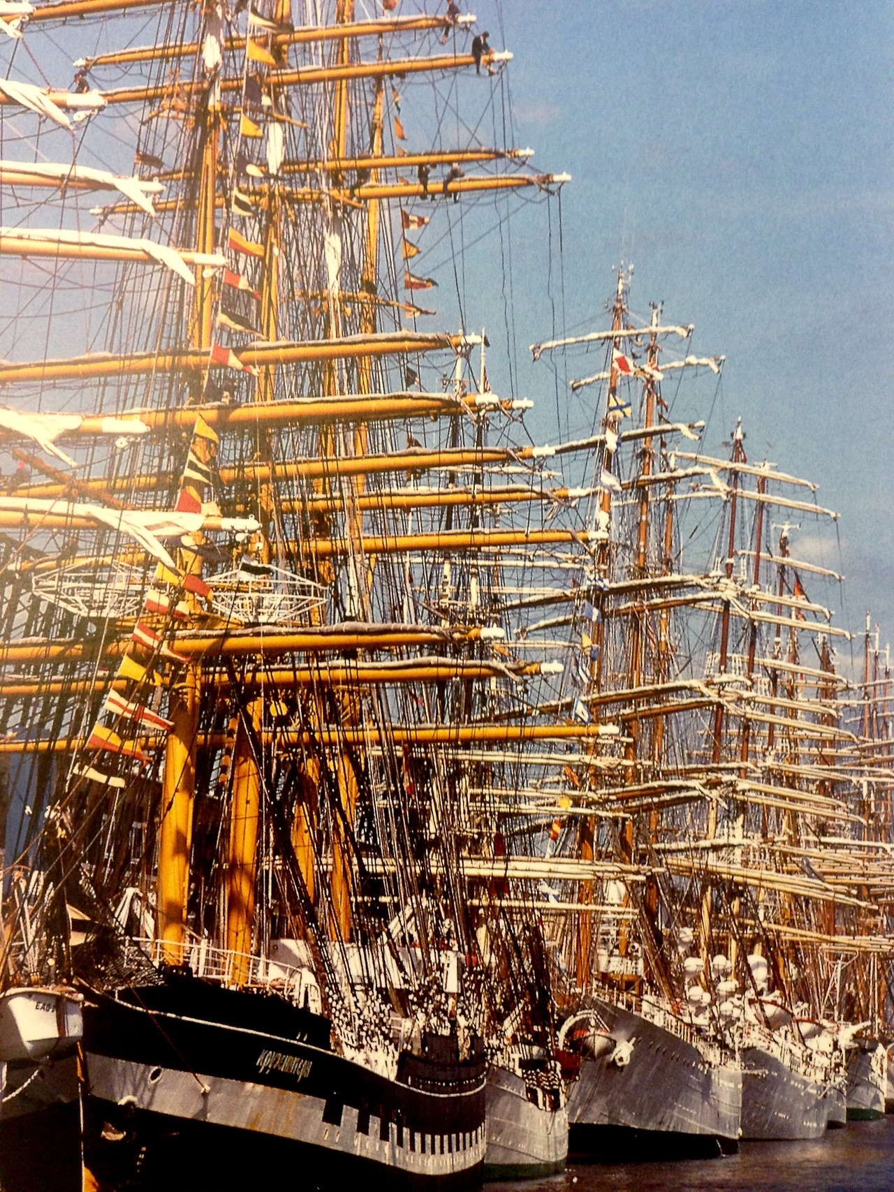 rickinmar:
“Boston over the years has had many Tall Ships events ,starting in the 1970s. This late 1990s photo is by Ulrike Welsch and shows Black Falcon Pier, with the Russian barque Kruzenshtern first up.
”
