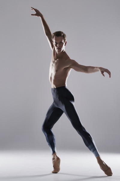 olivier37: “Adam Bull - Australian Ballet - Photo Ren Pidgeon ”