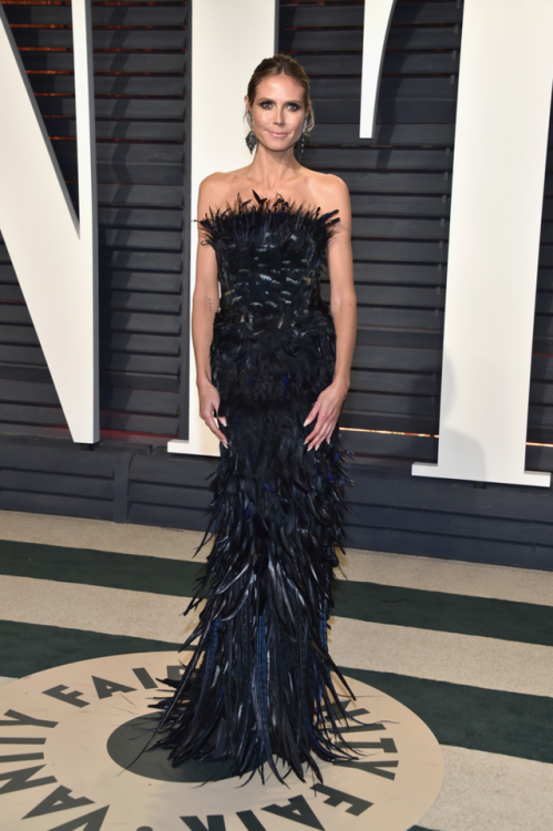 2/26/17 - Heidi Klum at the 2017 Vanity Fair Oscar Party in Beverly Hills.