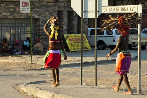 OPUWO: El valor de las cosas - NAMIBIA: La vuelta al Sur de África en 80 días (2) (1)