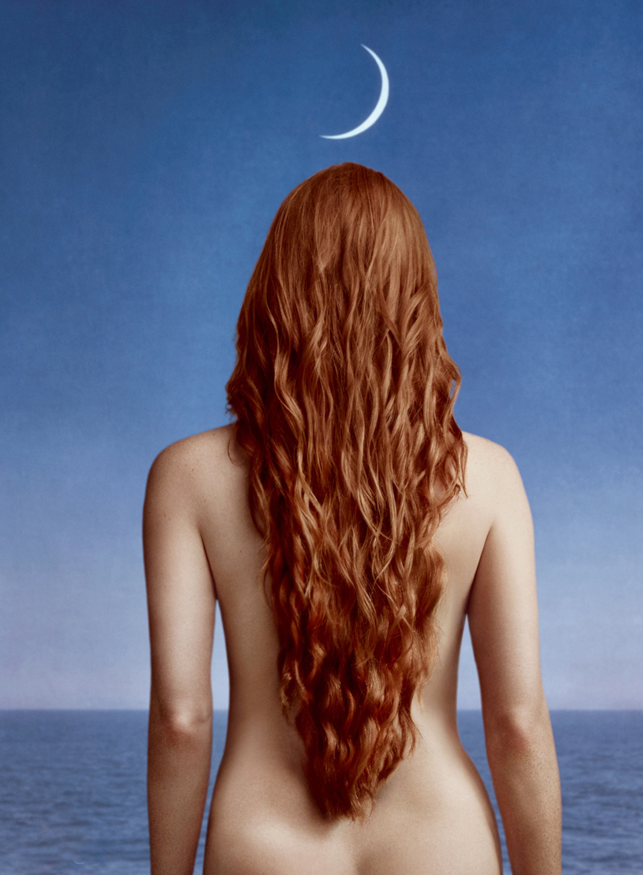 andreasanterini:
“Jessica Chastain / Photographed by Annie Leibovitz / For Vogue US December 2013 / inspired by “La Robe du Soir” by René Magritte 1955
”