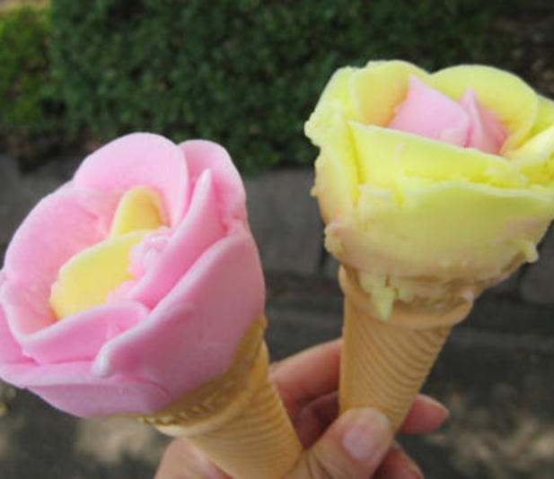 “Flower-shaped Ice Cream ”
