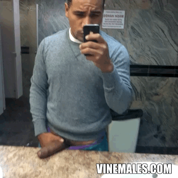 ilovemenofcolor:
“Hot men near you are looking for sex right NOW: http://bit.ly/1VCY4wk
”