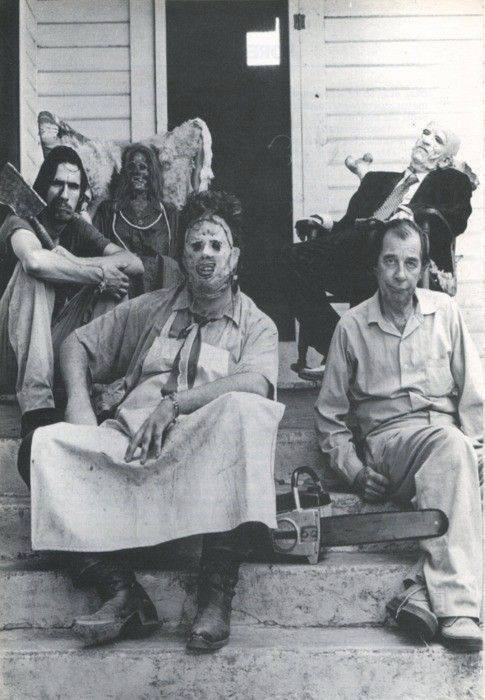 sixpenceee:
“A scene ‘Family Portrait’ from the movie The Texas Chainsaw Massacre 1974.
”