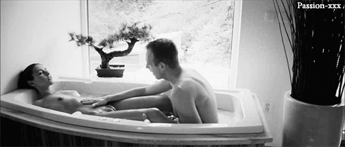 Naked Women Having Sex In The Bath 121