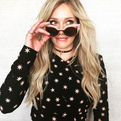 Hilary Duff in Glamour Magazine, Mexico November 2015 Issue