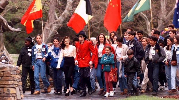 Michael Jackson : voilà pourquoi personne ne veut acheter Neverland, son immense ranch californien!