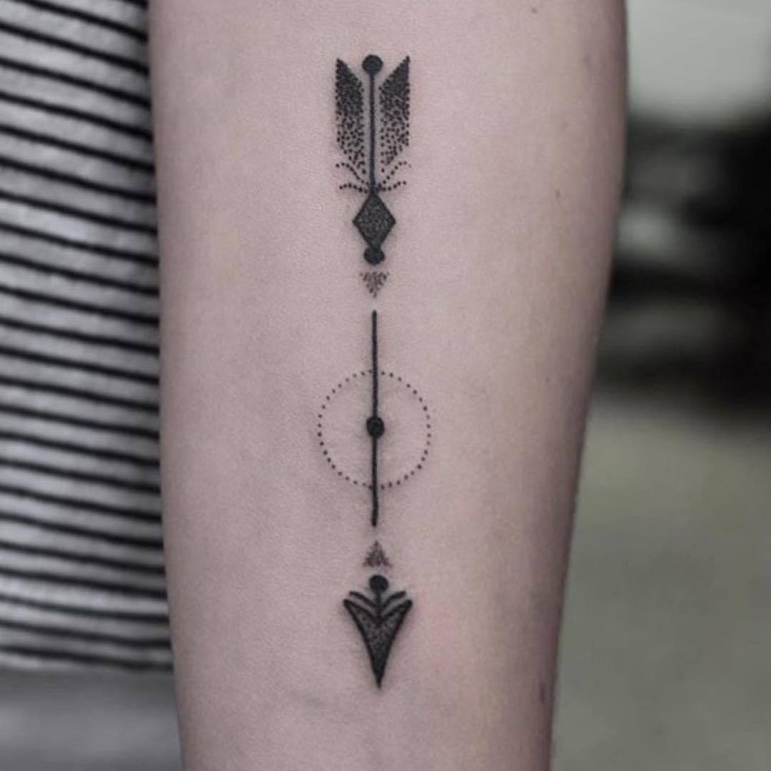 Pin di Narirat su Girly | Tatuaggi, Tatuaggi cool, Tatuaggi di triangolo