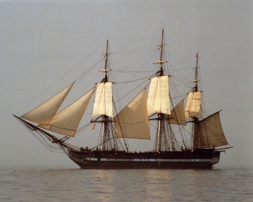 njnavyguy:
“ USS Constitution with eight sails set while underway in Boston Harbor, c.2005.
U.S. Navy Photo.
history.navy.mil
”