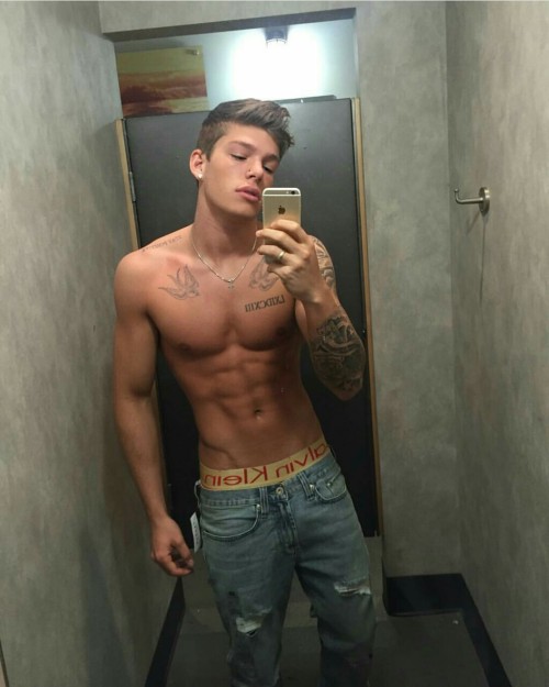 sagginboys: “Fitting room CK waistband in the jeans ”