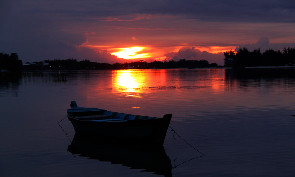 sunset dan senja di pulau tidung