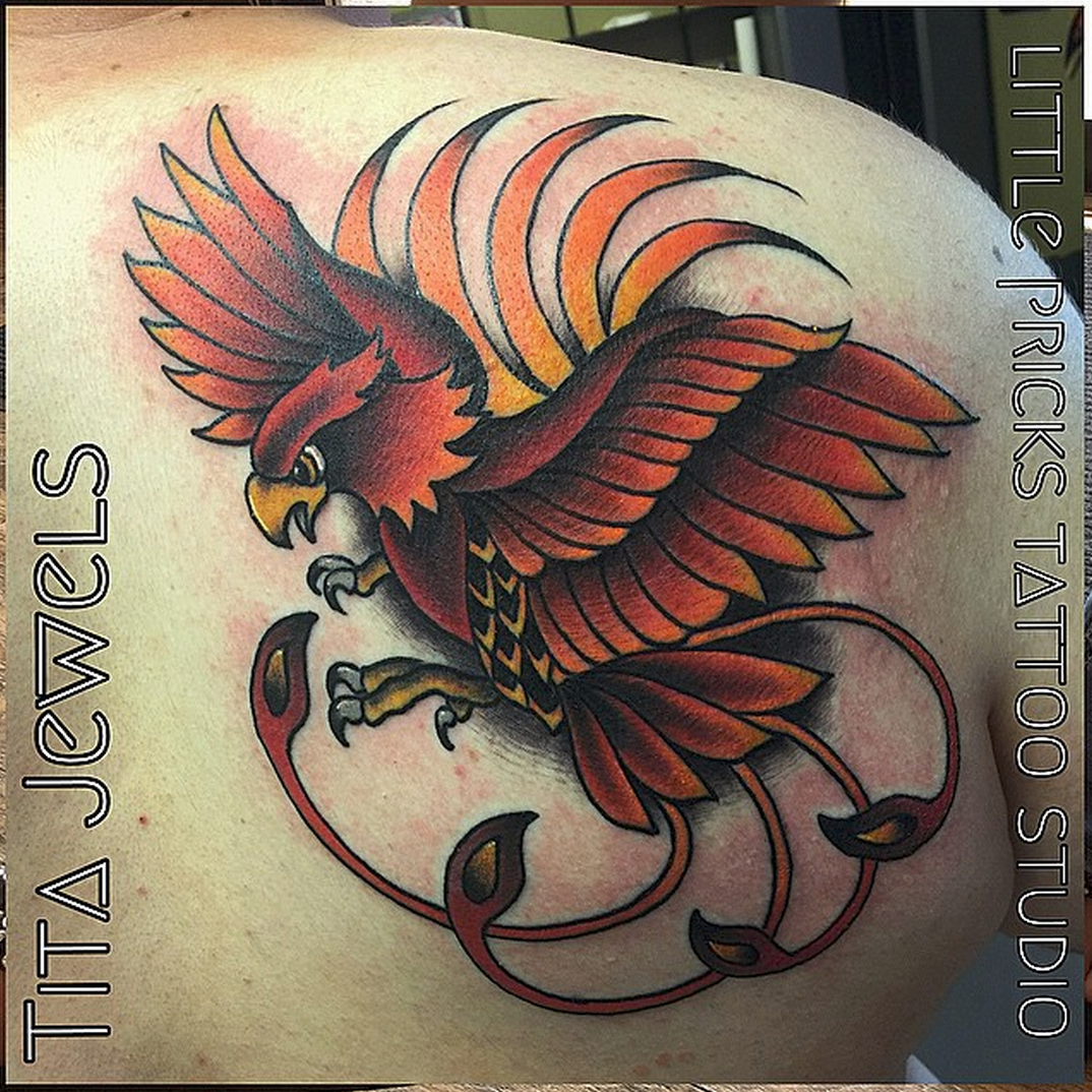 20+ Traditional Phoenix Tattoo