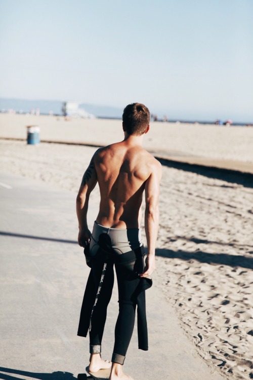 thevelvetswimmer: “thevelvetswimmer: “ those-cute-boys: “ More cute boys here: http://www.thosecuteboys.com ” The Velvet Swimmer. ” The Velvet Swimmer. ”