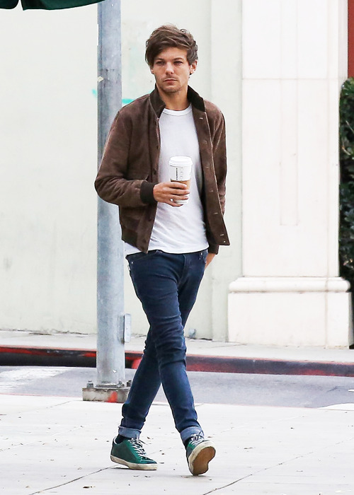 One Direction's Louis Tomlinson shows off relaxed style in Adidas