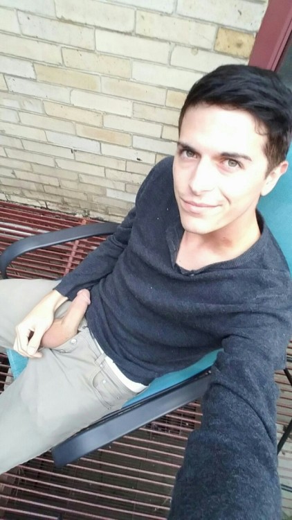 exhib4ever:
“ tylermatthews525-2:
Just this morning on the fire escape 😜
”