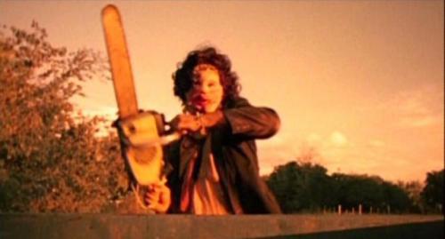 oddtruecrimefacts:
“The Texas Chainsaw Massacre was influenced by Elmer Wayne Henley
Not only was Elmer Wayne Henley an inspiration for the Texas Chainsaw Massacre, but they also lost a day of filming when bodies from the Houston Mass Murders were...