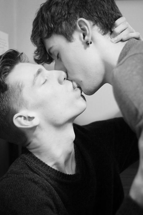 Two Gay Guys Kissing 115