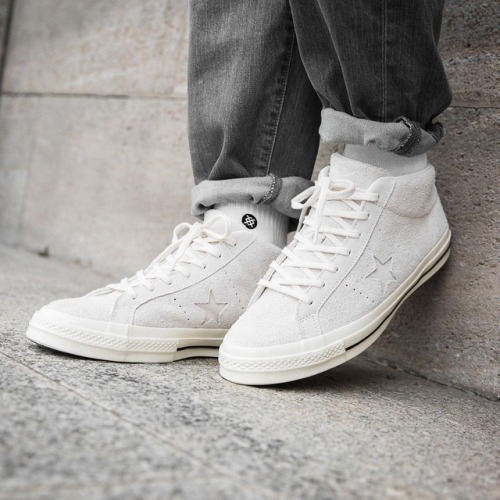 converse one star mid suede