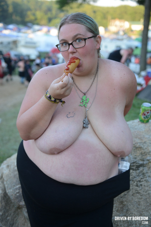 Naked Juggalette Pussy 14