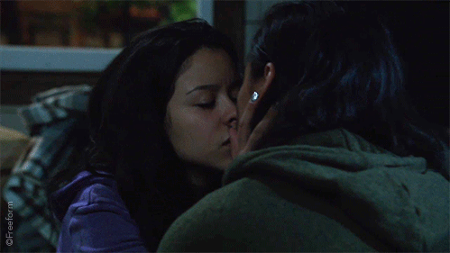 Mariana and Mat in The Fosters 4x12