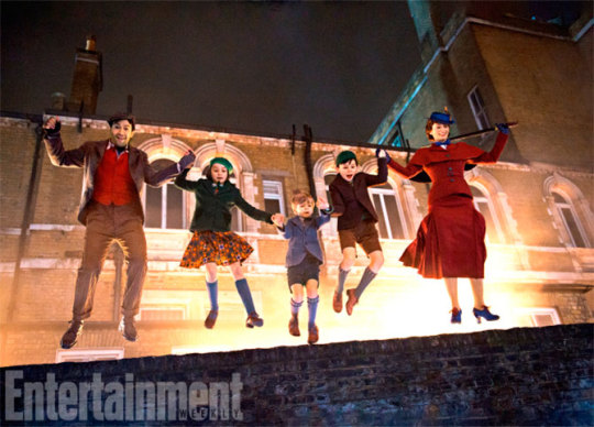Mary Poppins returns (avec Emily Blunt) Tumblr_inline_or84kqCGna1tuwnqy_540
