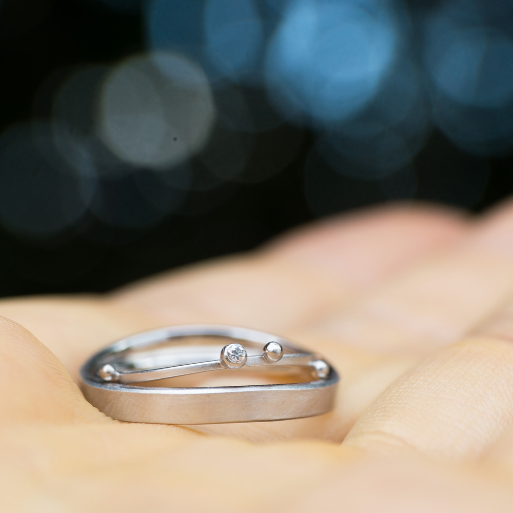 オーダーメイド結婚指輪　手のひら　プラチナ、ゴールド　屋久島で作る結婚指輪