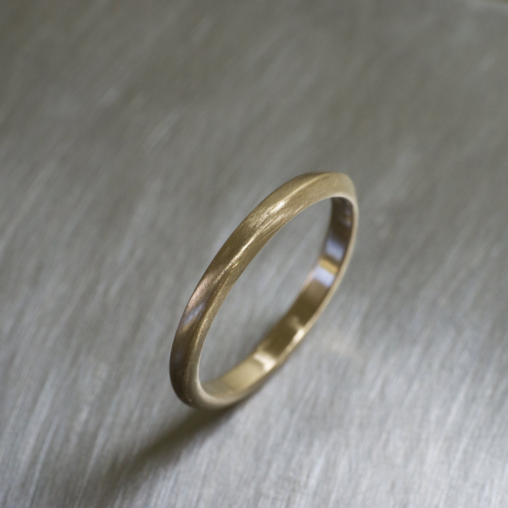 オーダーメイドの指輪　上から　制作過程　ゴールド　屋久島でつくる結婚指輪