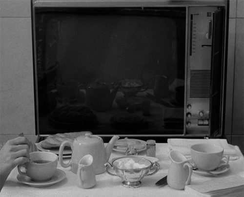 orwell:
“Alphaville (Jean-Luc Godard, 1965)
”
