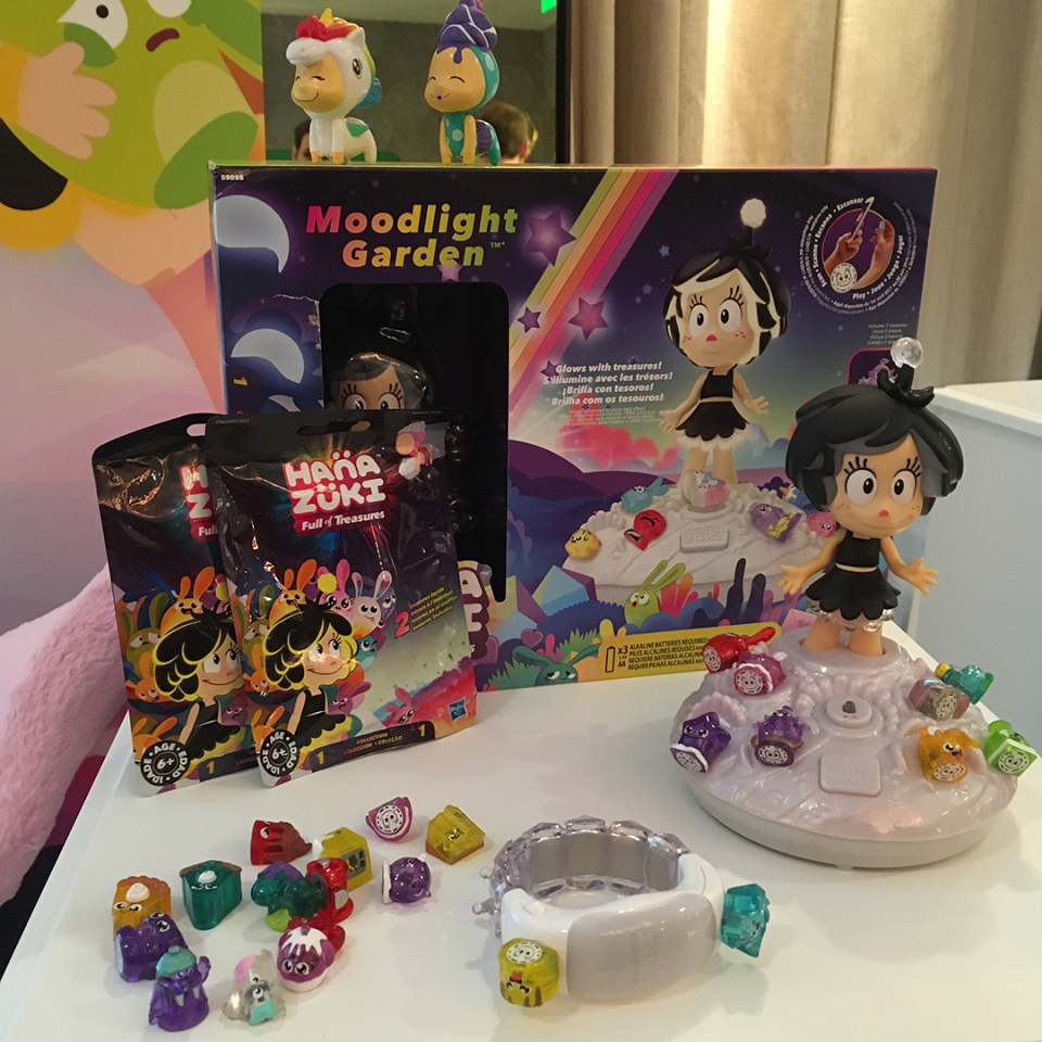 Hanazuki Full of Treasures Moodlight Garden Doll Playset Hasbro Glows Lights up