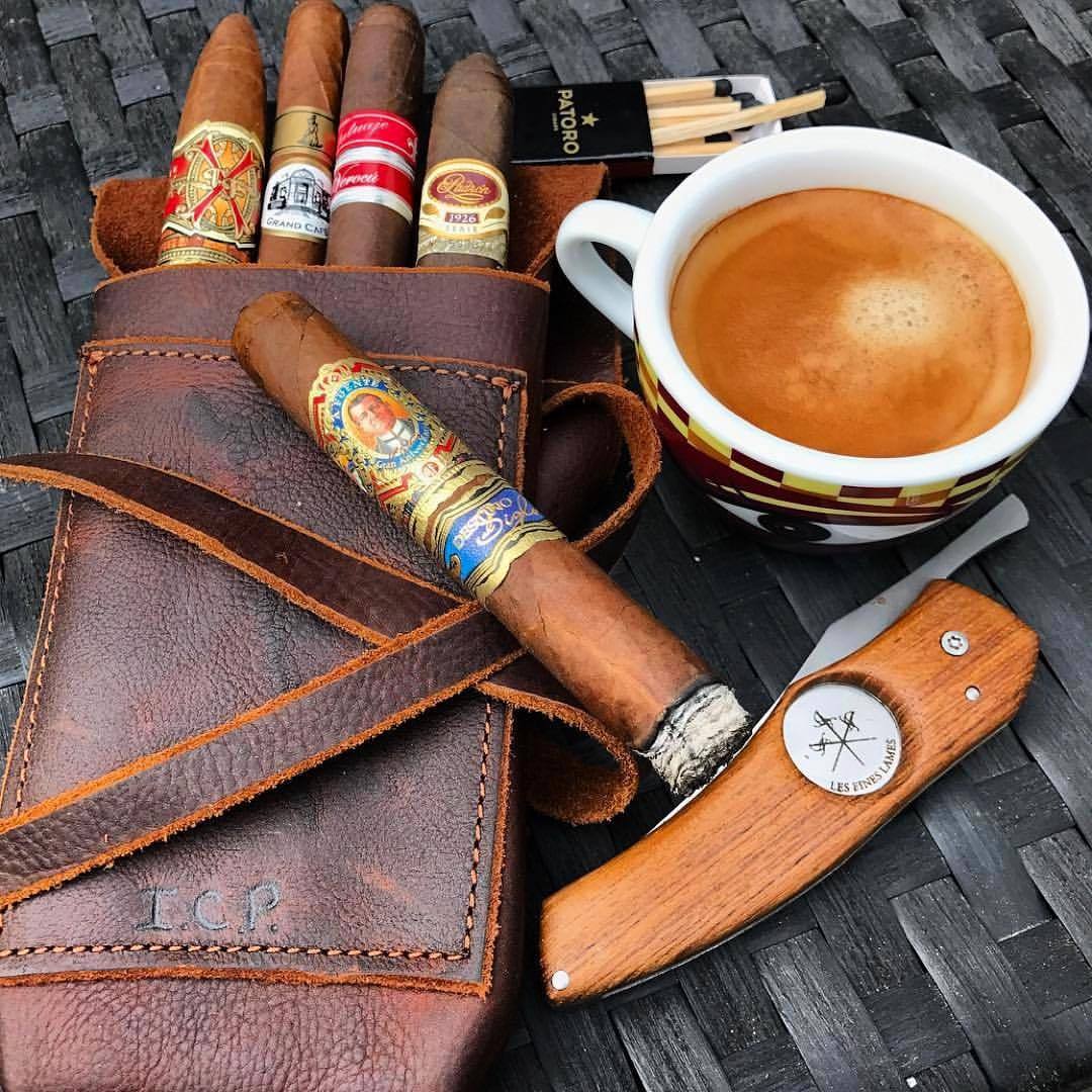 Legendary Saxon #originaldesign Cigar 🔥💨 leather. Repost from @ingvarscigarpage How about a #nctuesday guys😀 Hope everybody is well out there🙏
#opusx www.LegendarySaxon.com