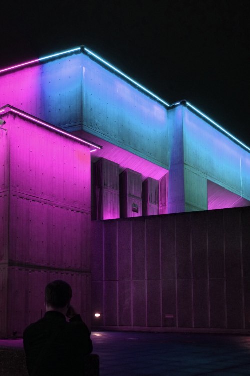 neon lights pink light glow purple lighting aesthetic building buildings mood vaporwave kisses board aesthetics never night retro kiss passed