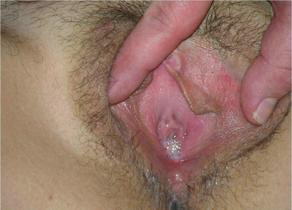Hairy pussy creampied