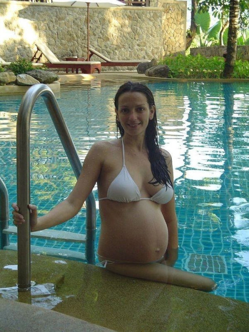 brazilian-nudist-pregnant
