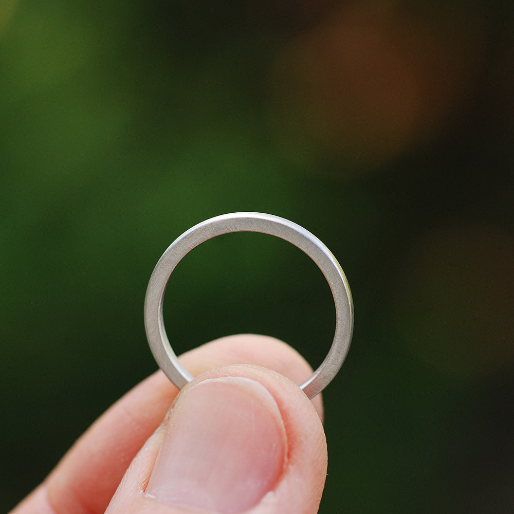 オーダーメイドマリッジリング　屋久島の緑バック　プラチナ　屋久島で作る結婚指輪
