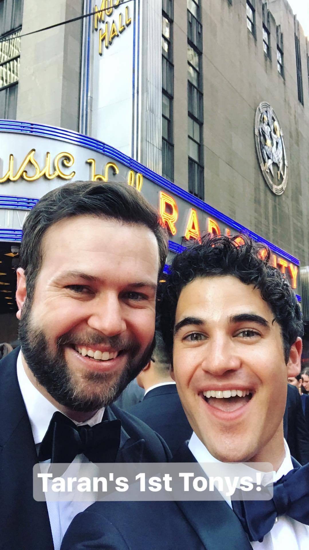 tonyawards2017 - Darren's Miscellaneous Projects and Events for 2017 - Page 2 Tumblr_orexo7OdU11wpi2k2o3_1280
