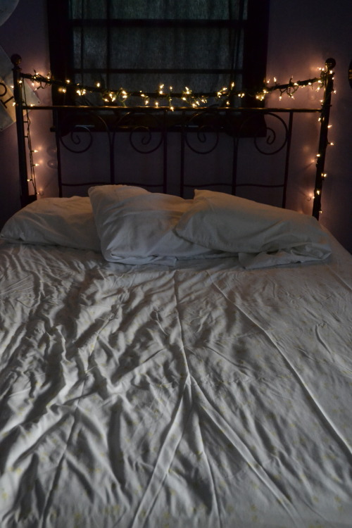 bedroom lights on Tumblr