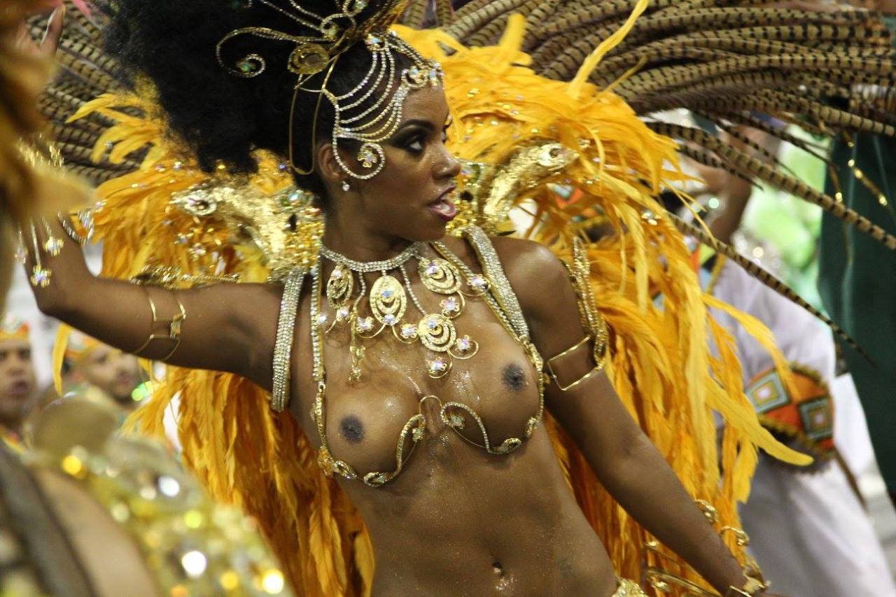 Rio Carnival Nude Babes 11