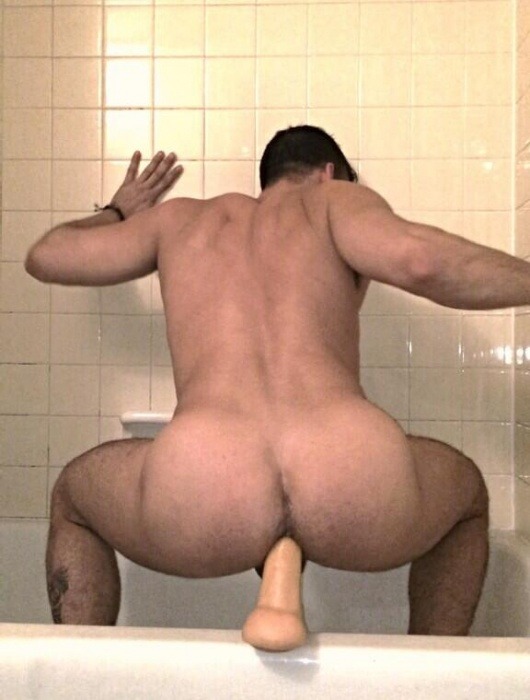 Mom xxx picture Dildo in bath bvr 7, Free porn pics on bigbutt.nakedgirlfuck.com