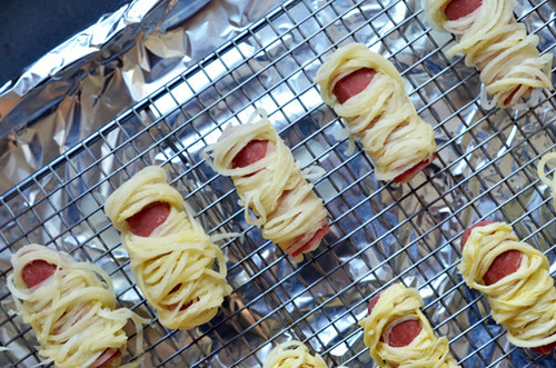 A tray of paleo Halloween Yummy Mummies, a kid-friendly healthy snack