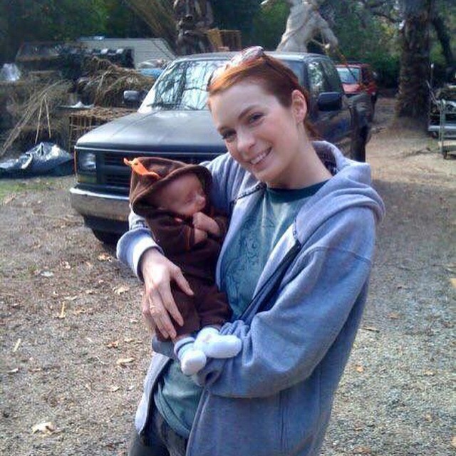Felicia Day with her daughter