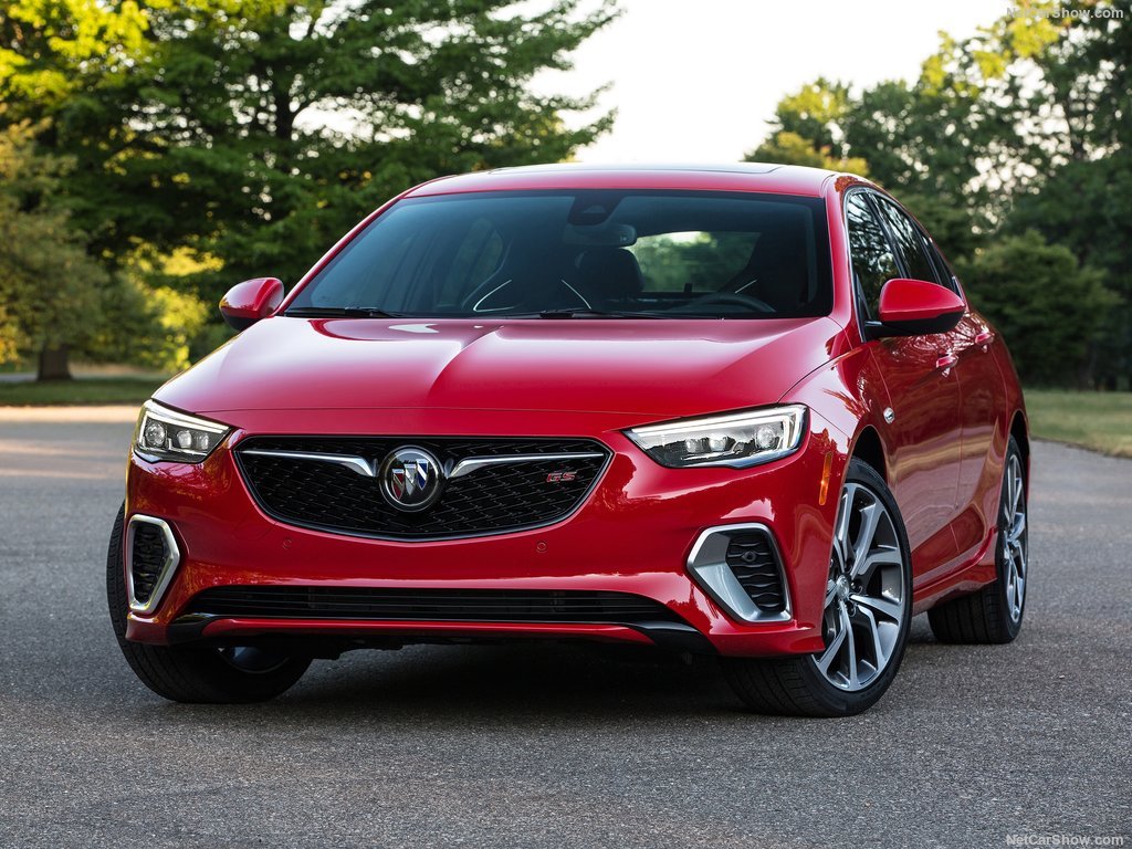 Buick Regal GS (2018)
NetCarShow