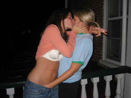Sexy Drunk Lesbians 112