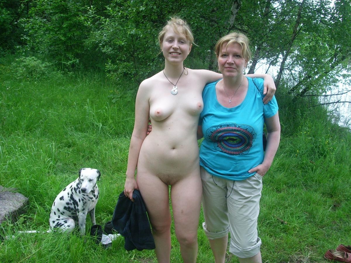 Mom is ashamed with her son 5 on pics.alisextube.com