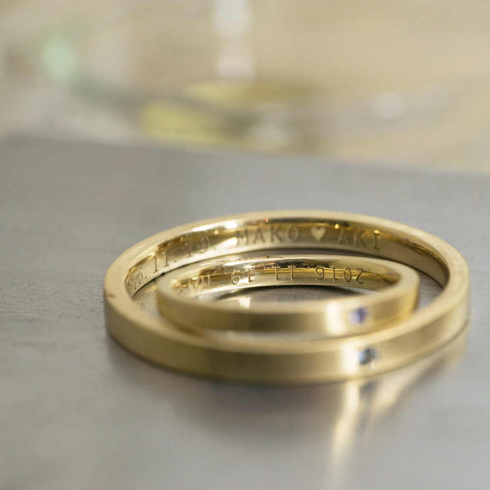 オーダーメイドのマリッジリング　ゴールド　刻印　屋久島のシダ模様　屋久島で作る結婚指輪