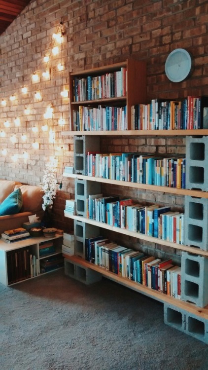 12 DIY Bookshelves That Will Make Your Home a Library| Bookshelves for the Home, Home Bookshelves, DIy Home, DIY Bookshelf Projects, How to Make Your Own Bookshelf, DIY Everything